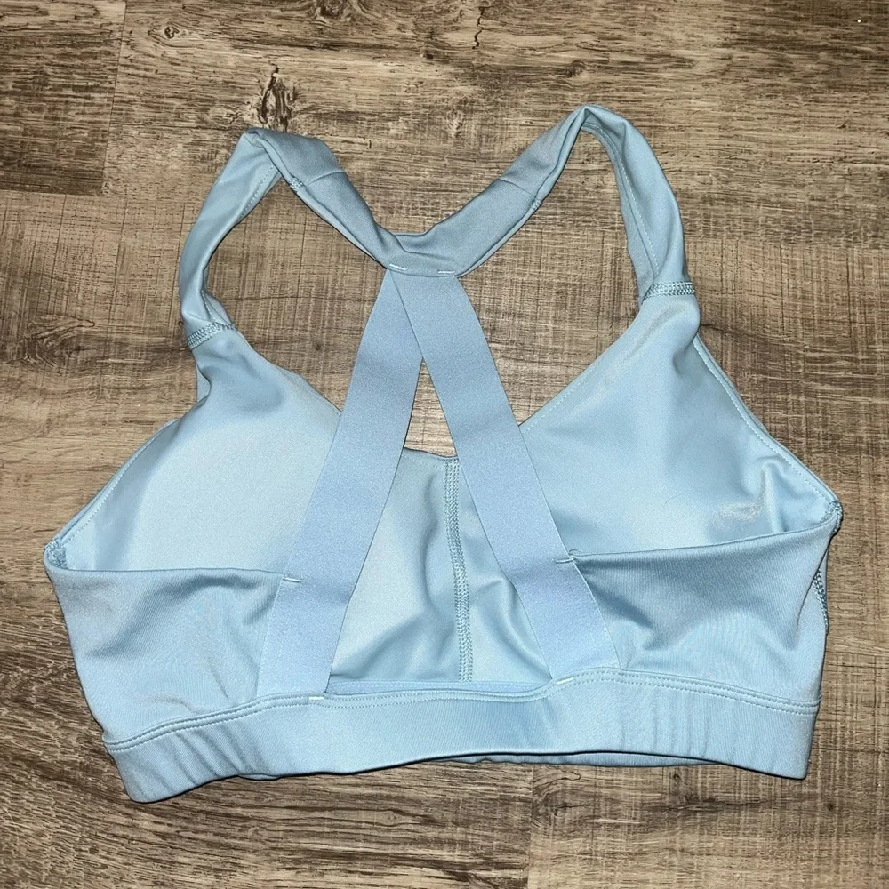 Adidas Baby Blue Halter Racerback Logo Sports Bra Women’s Size S or M? EUC - Picture 3 of 5